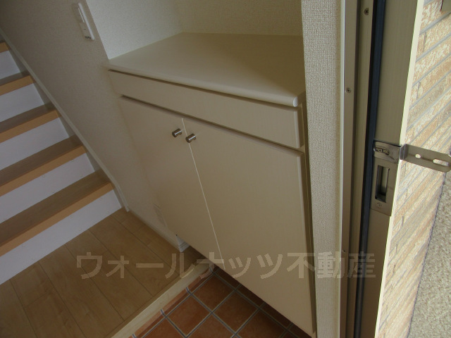 シューズボックス
