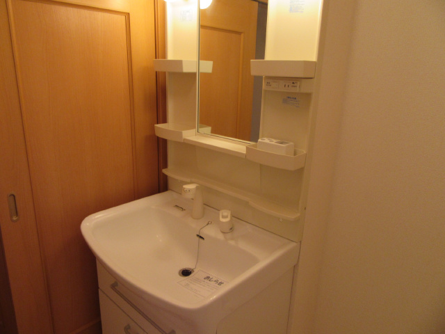 洗髪洗面化粧台