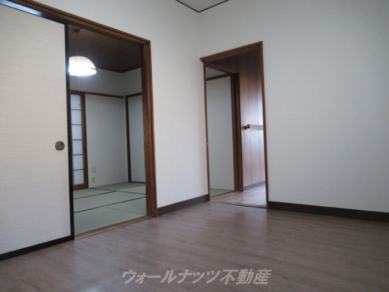 洋室