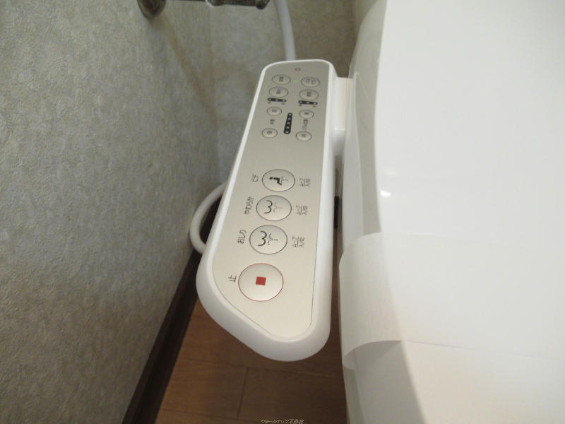 温水洗浄便座