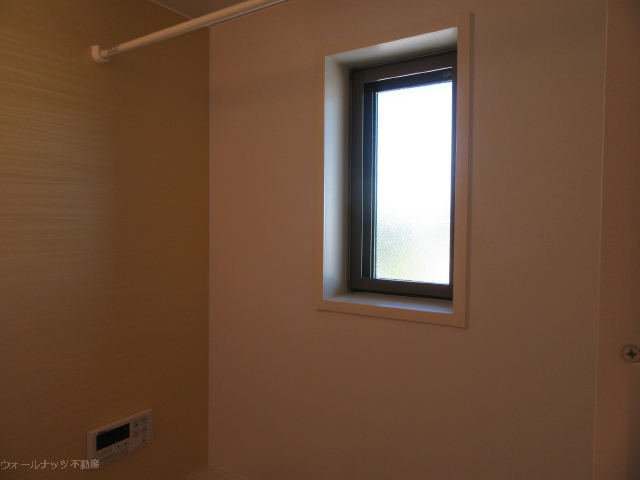 バスルーム・窓