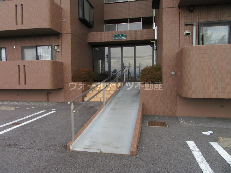 マンション入口